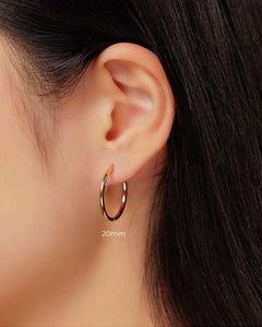 Megan Hoops | Gold