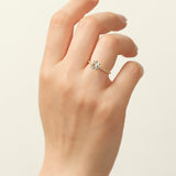 Oval Cut Ring | Gold