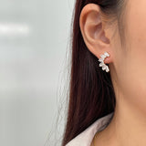 LILY EARRINGS | GOLD